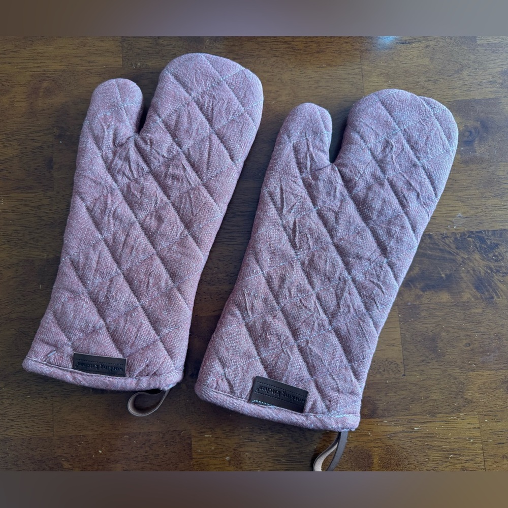 NEW Working Kitchen Rustic Oven Mitts